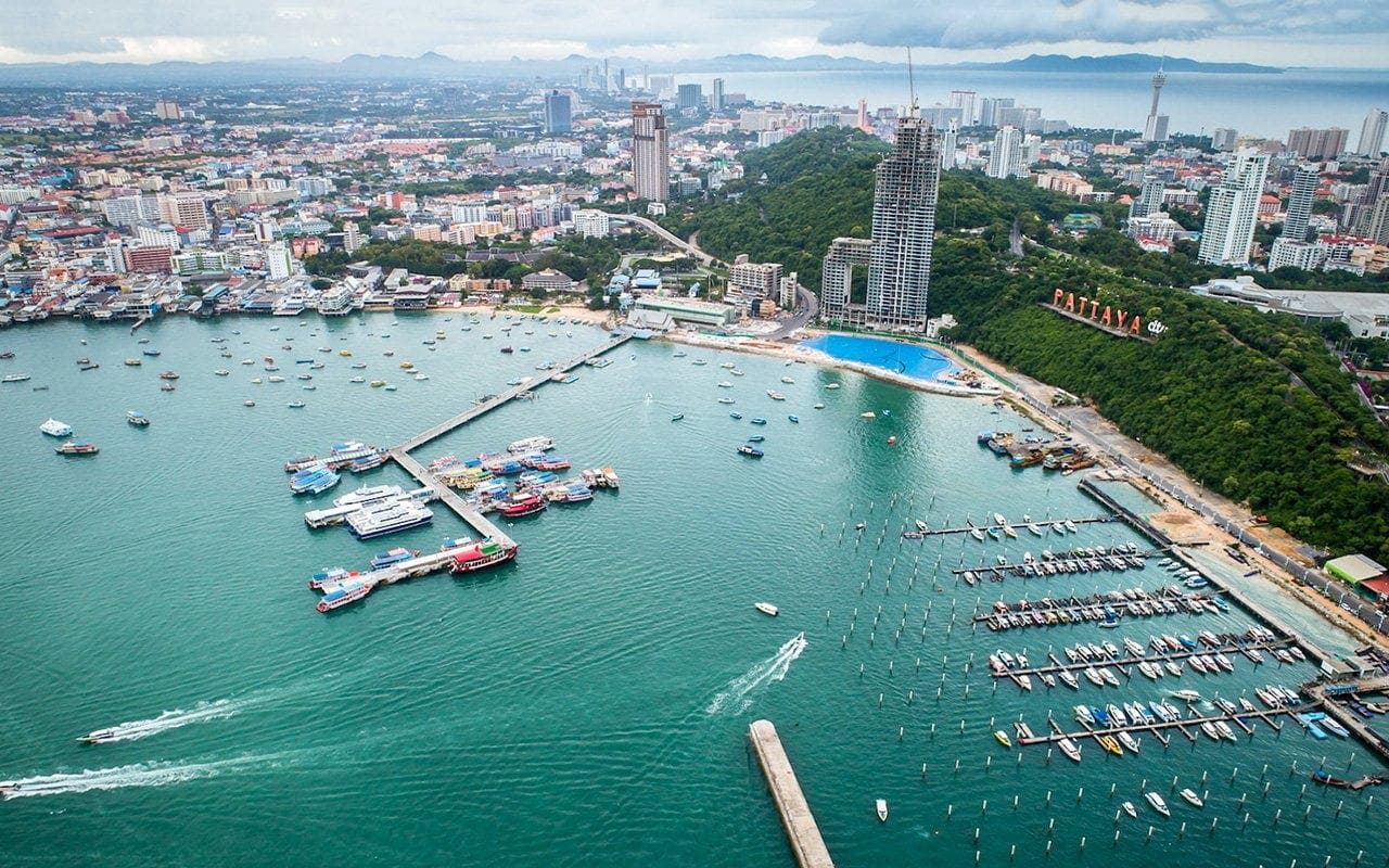 Tayland’ın Turizm Cenneti Pattaya’da Eğlencenin Sınırlarını Zorlayın!