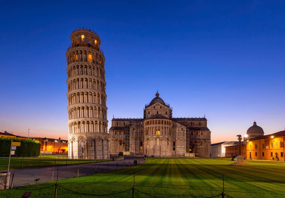 Mucizeler Meydanı’nın İncisi: Pisa Kulesi