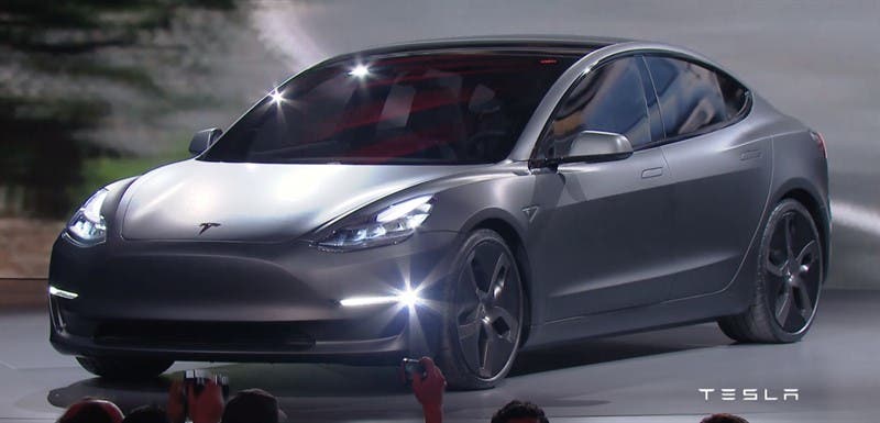 Tesla Model 3 İncelemesi